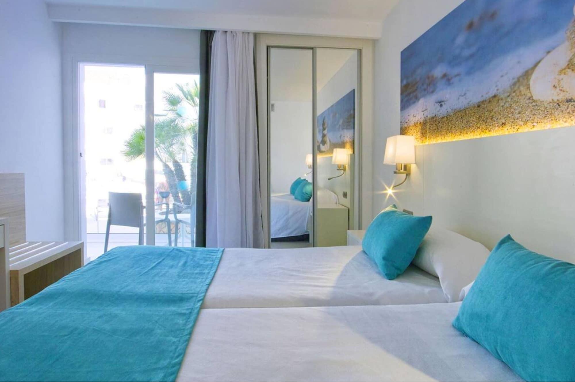 Balansat Resort Port de Sant Miguel Exterior photo